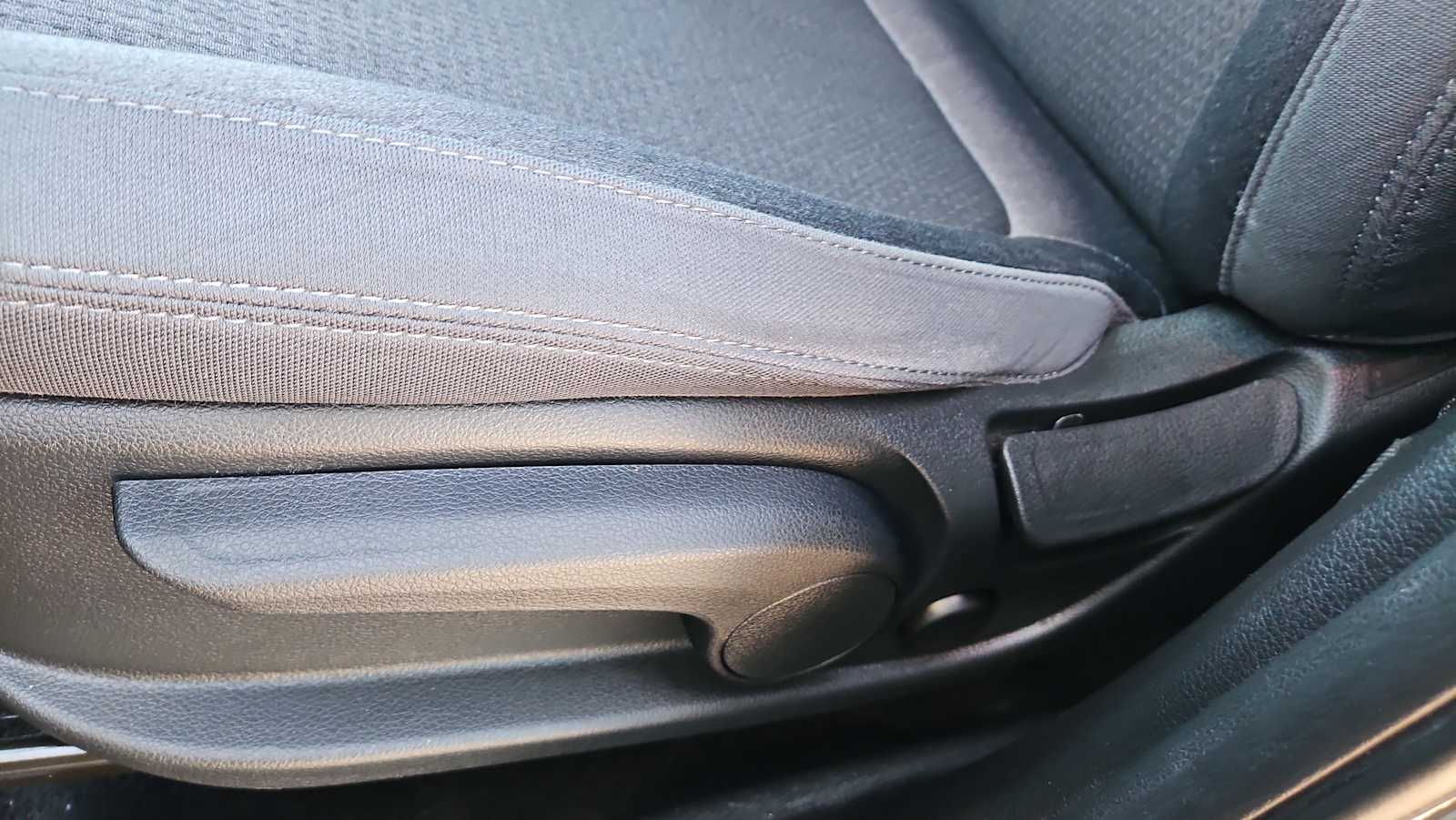 Thumbnail: 2023 Hyundai Santa Fe - 14