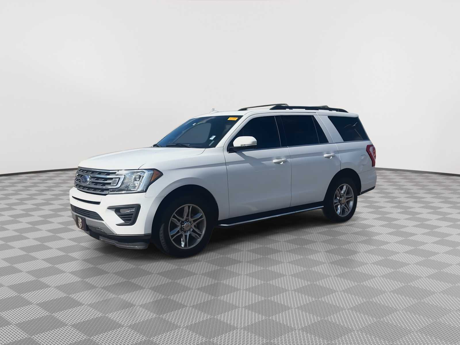 Thumbnail: 2021 Ford Expedition - 4
