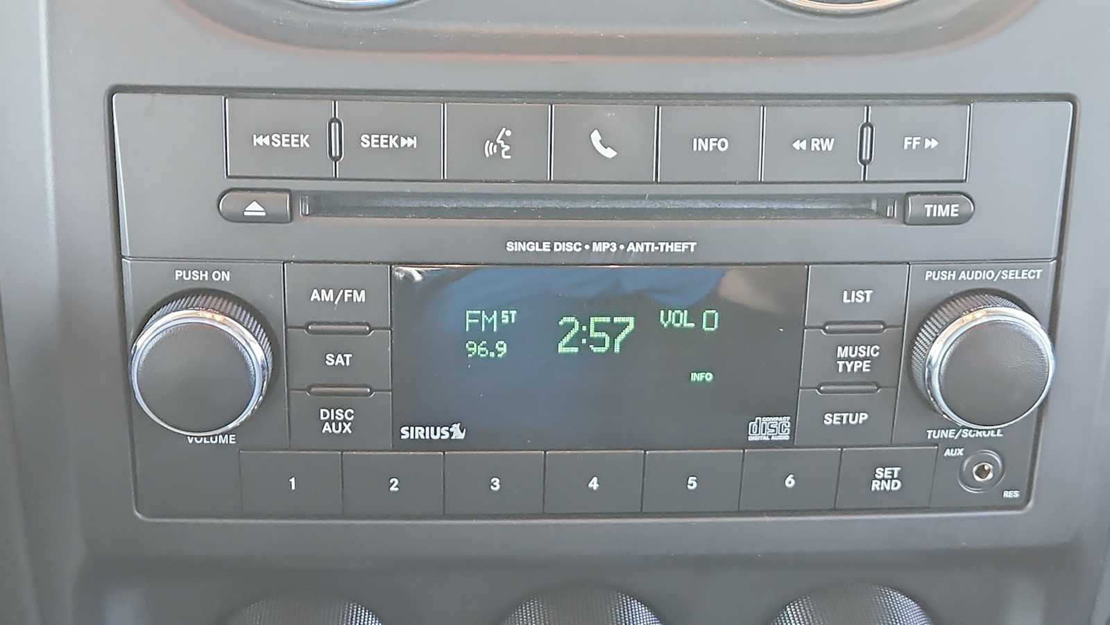 Thumbnail: 2012 Jeep Patriot - 12