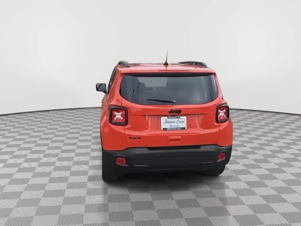 Thumbnail: 2019 Jeep Renegade - 7