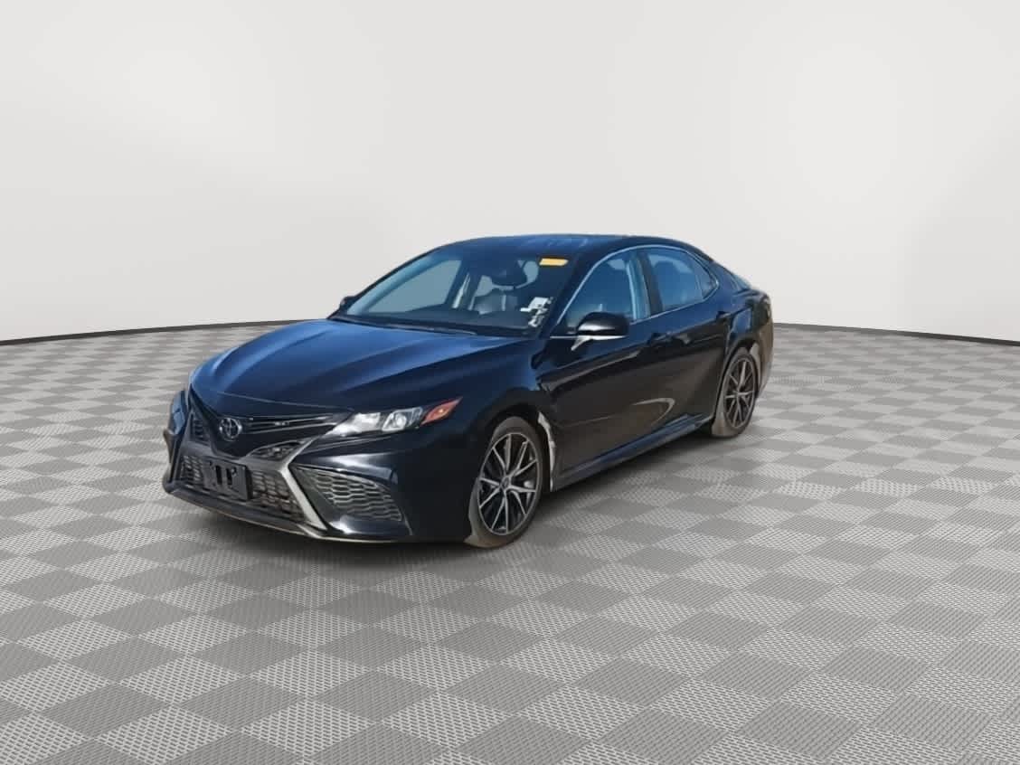 Thumbnail: 2023 Toyota Camry - 4