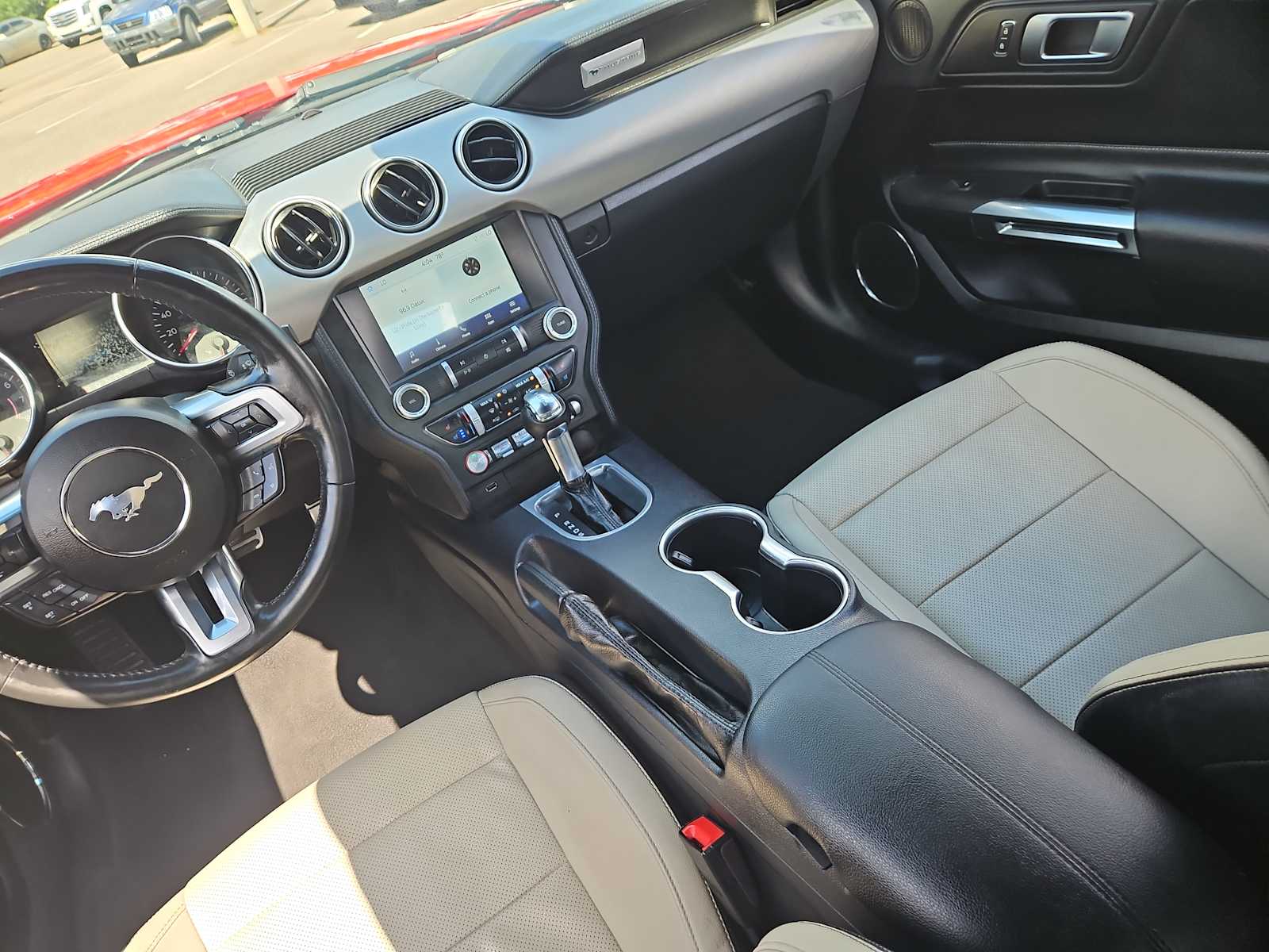 Thumbnail: 2022 Ford Mustang - 21