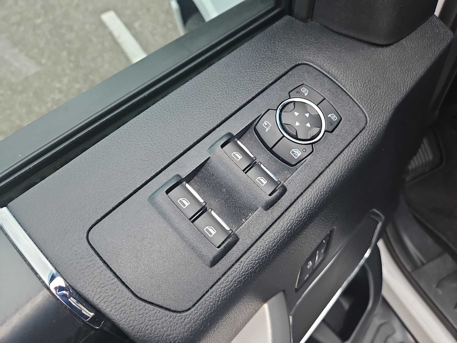 Thumbnail: 2019 Ford F-150 - 15