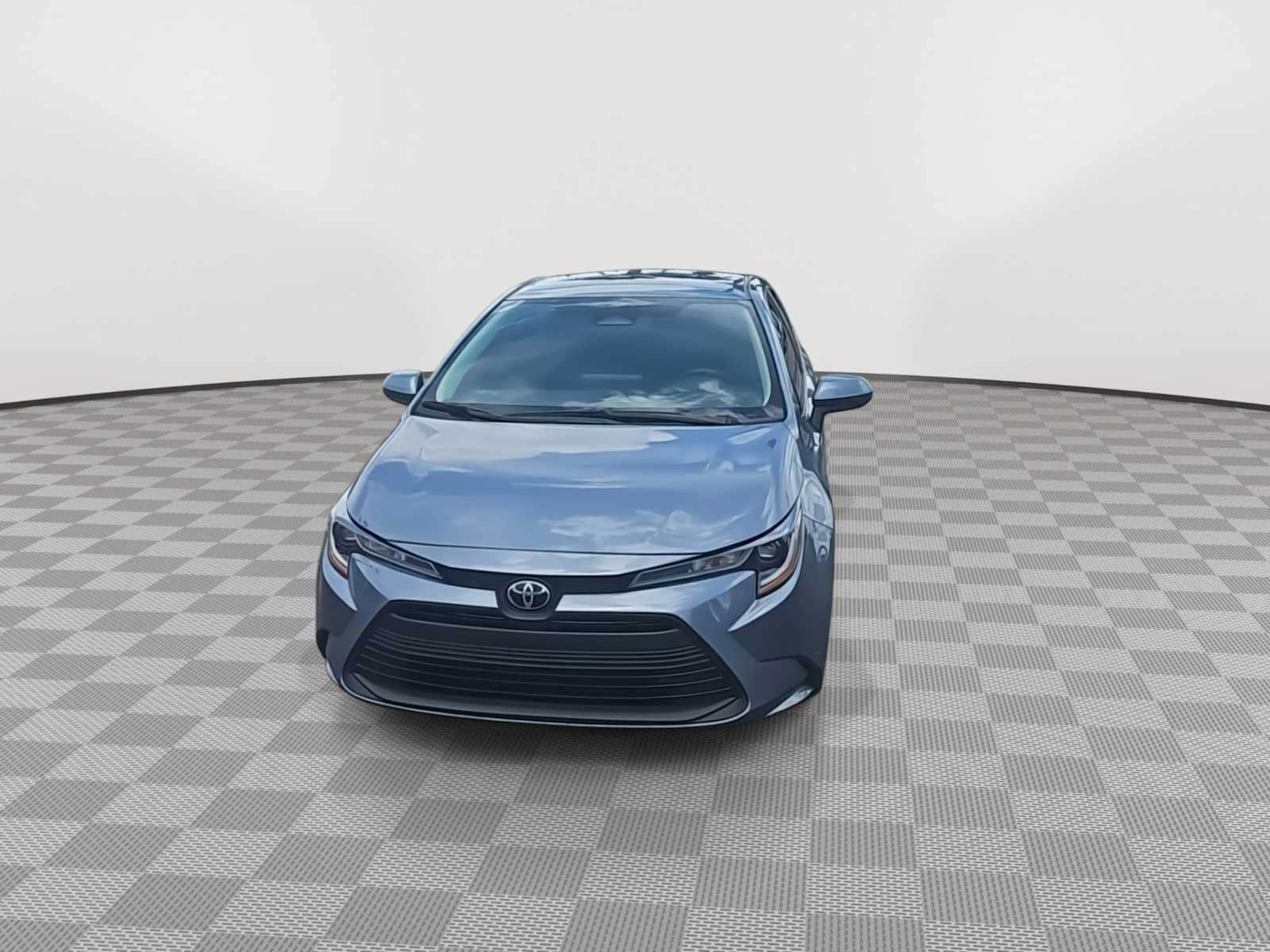 Thumbnail: 2023 Toyota Corolla - 3