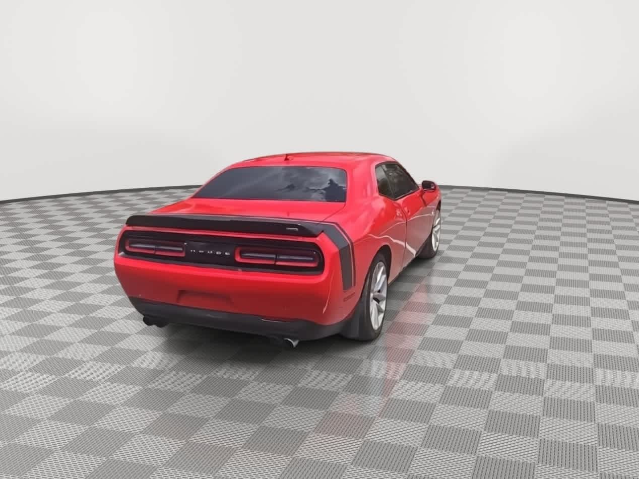 Thumbnail: 2016 Dodge Challenger - 8