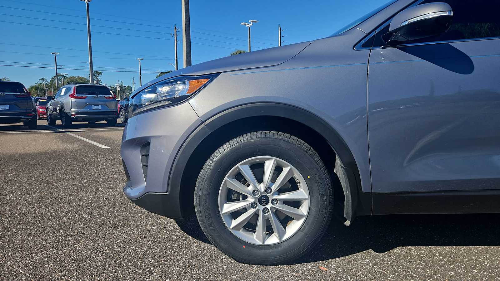 Thumbnail: 2020 Kia Sorento - 18