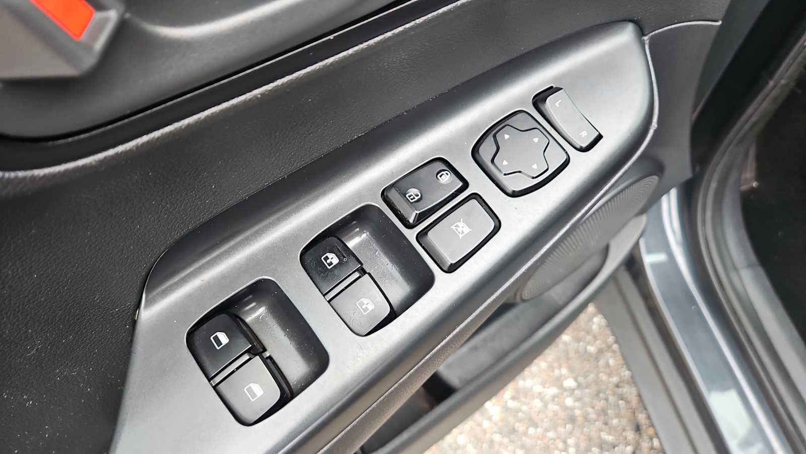 Thumbnail: 2018 Hyundai Kona - 15