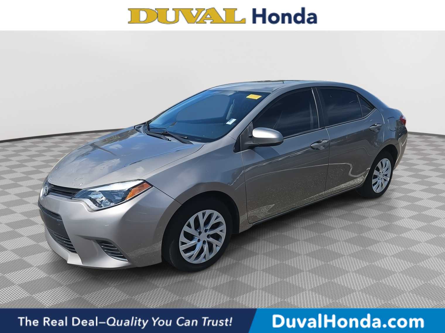 2015 Toyota Corolla LE Hero Image