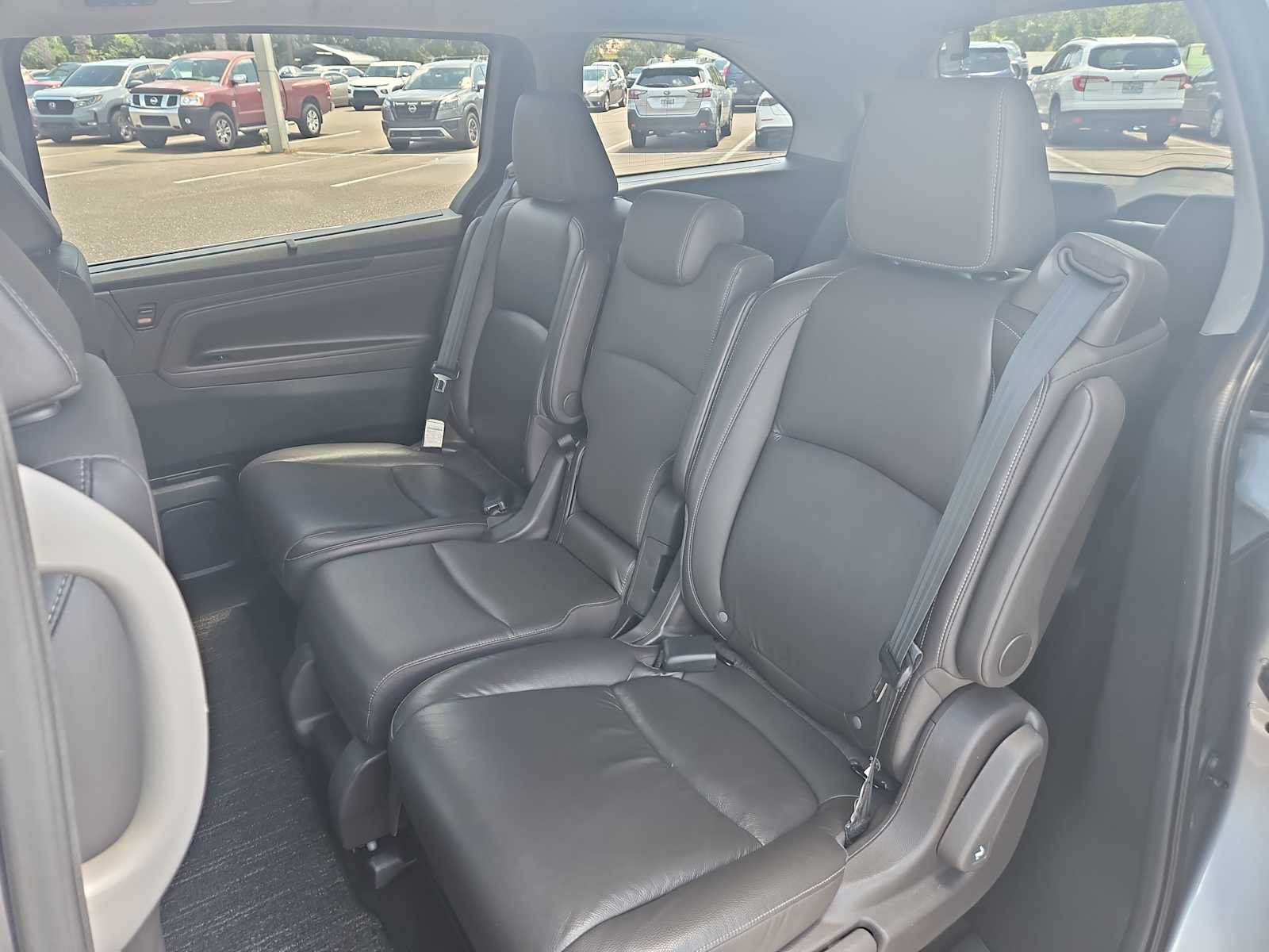 Thumbnail: 2022 Honda Odyssey - 25