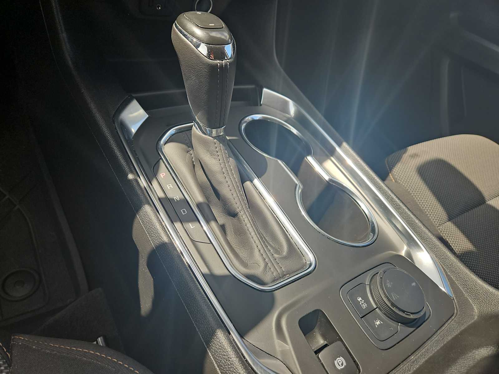 Thumbnail: 2020 Chevrolet Traverse - 21