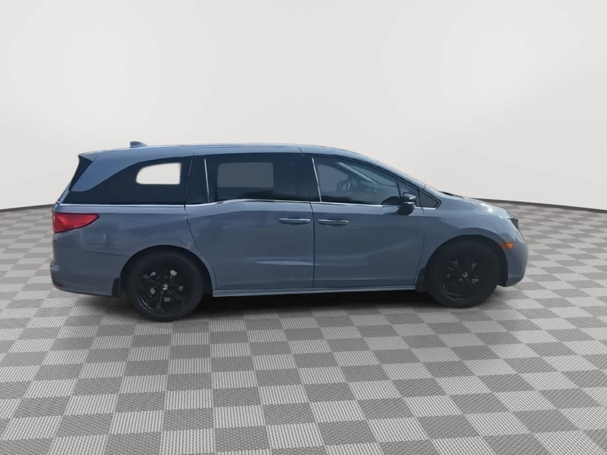 Thumbnail: 2023 Honda Odyssey - 9