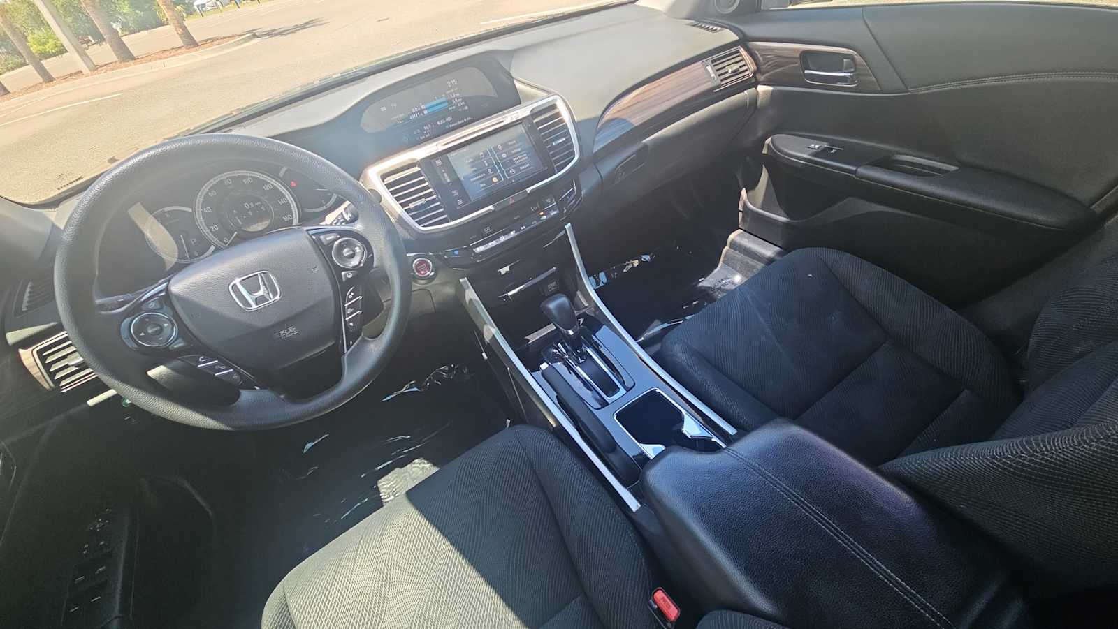 Thumbnail: 2016 Honda Accord - 23
