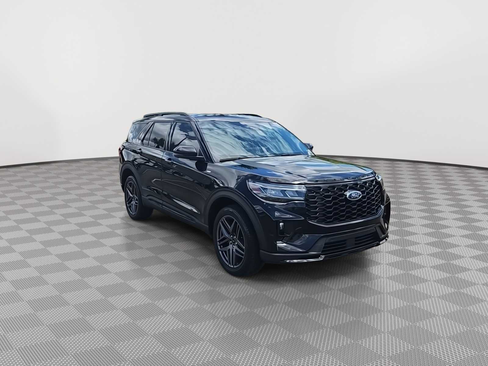 Thumbnail: 2025 Ford Explorer - 2