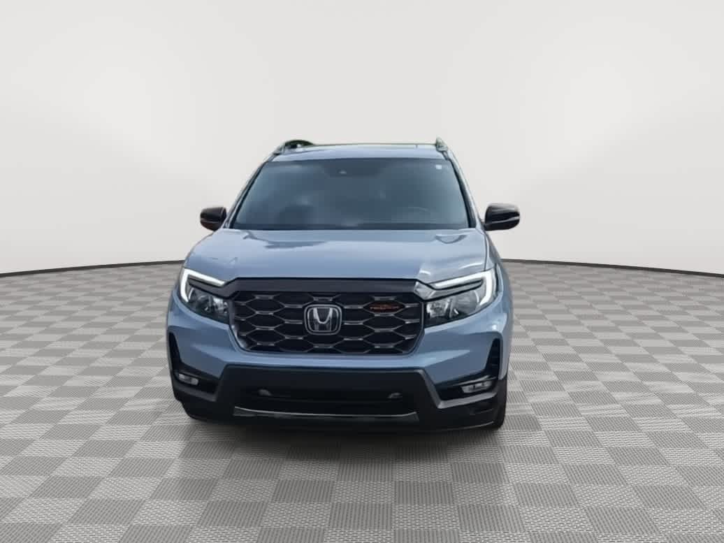 Thumbnail: 2022 Honda Passport - 3