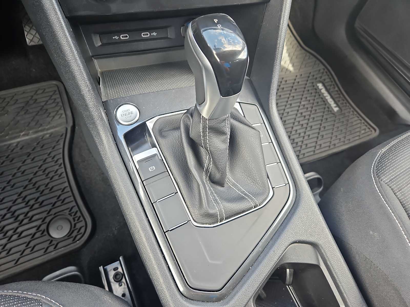 Thumbnail: 2022 Volkswagen Tiguan - 21