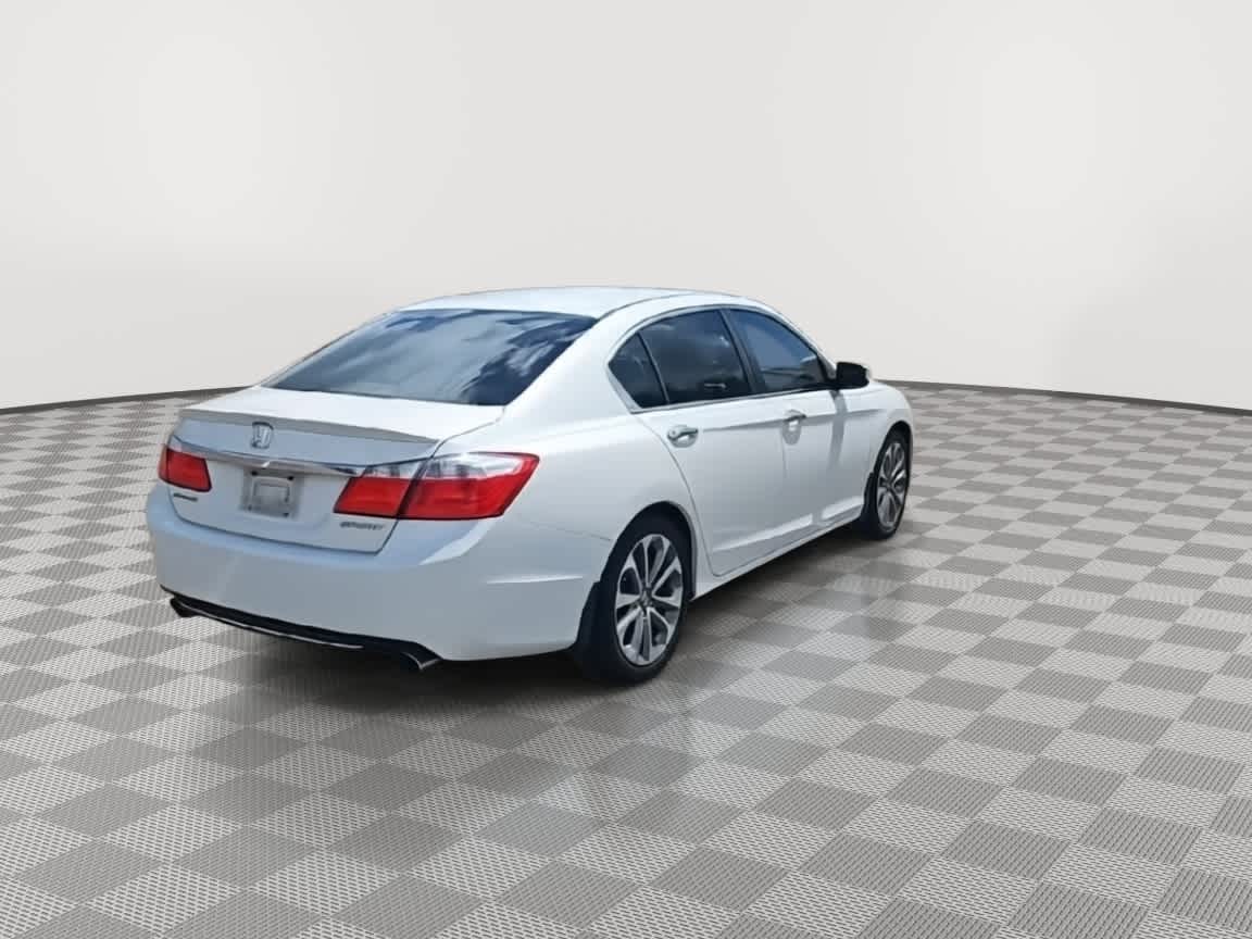 Thumbnail: 2013 Honda Accord - 8
