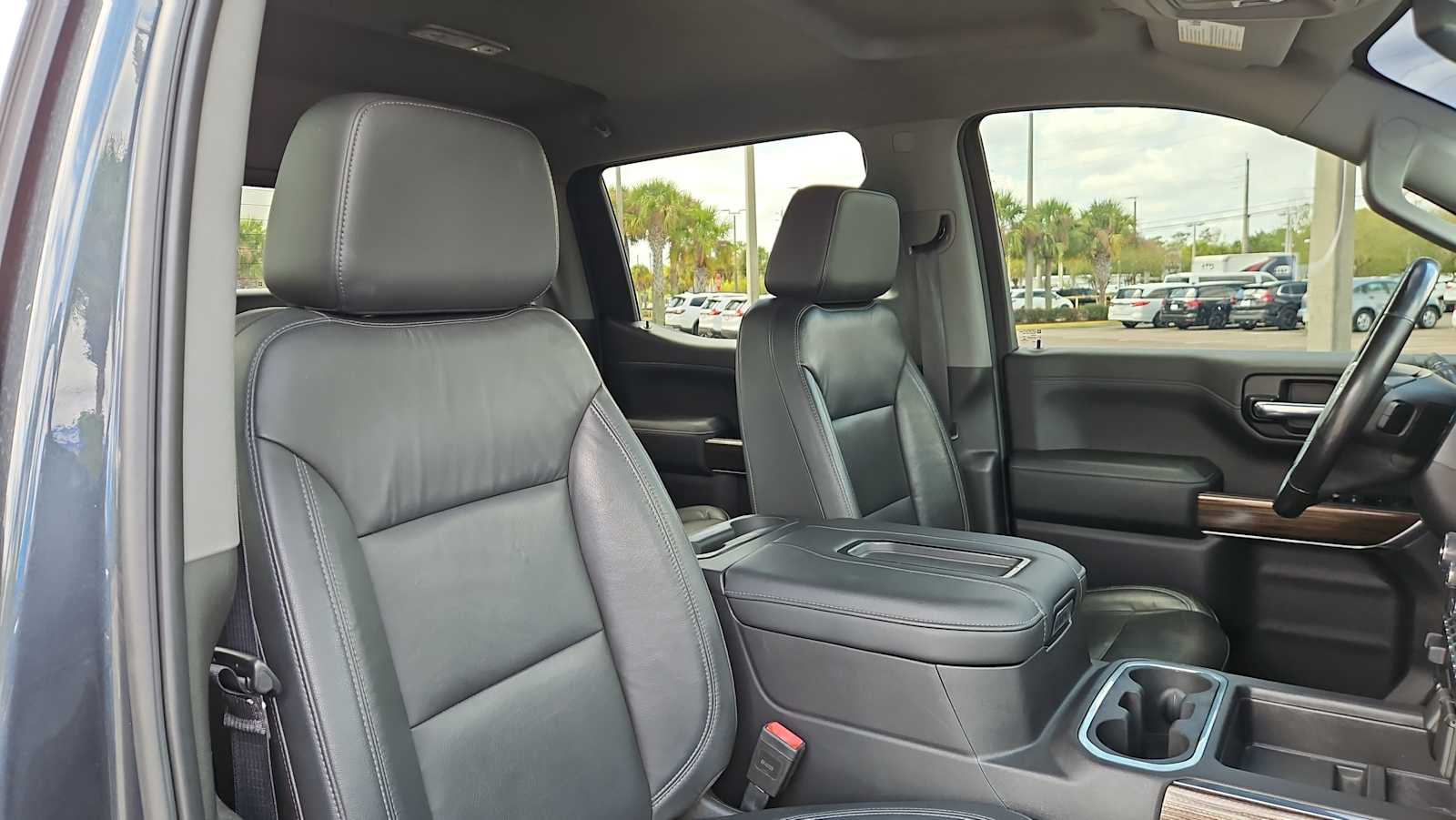 Thumbnail: 2020 Chevrolet Silverado 1500 - 25