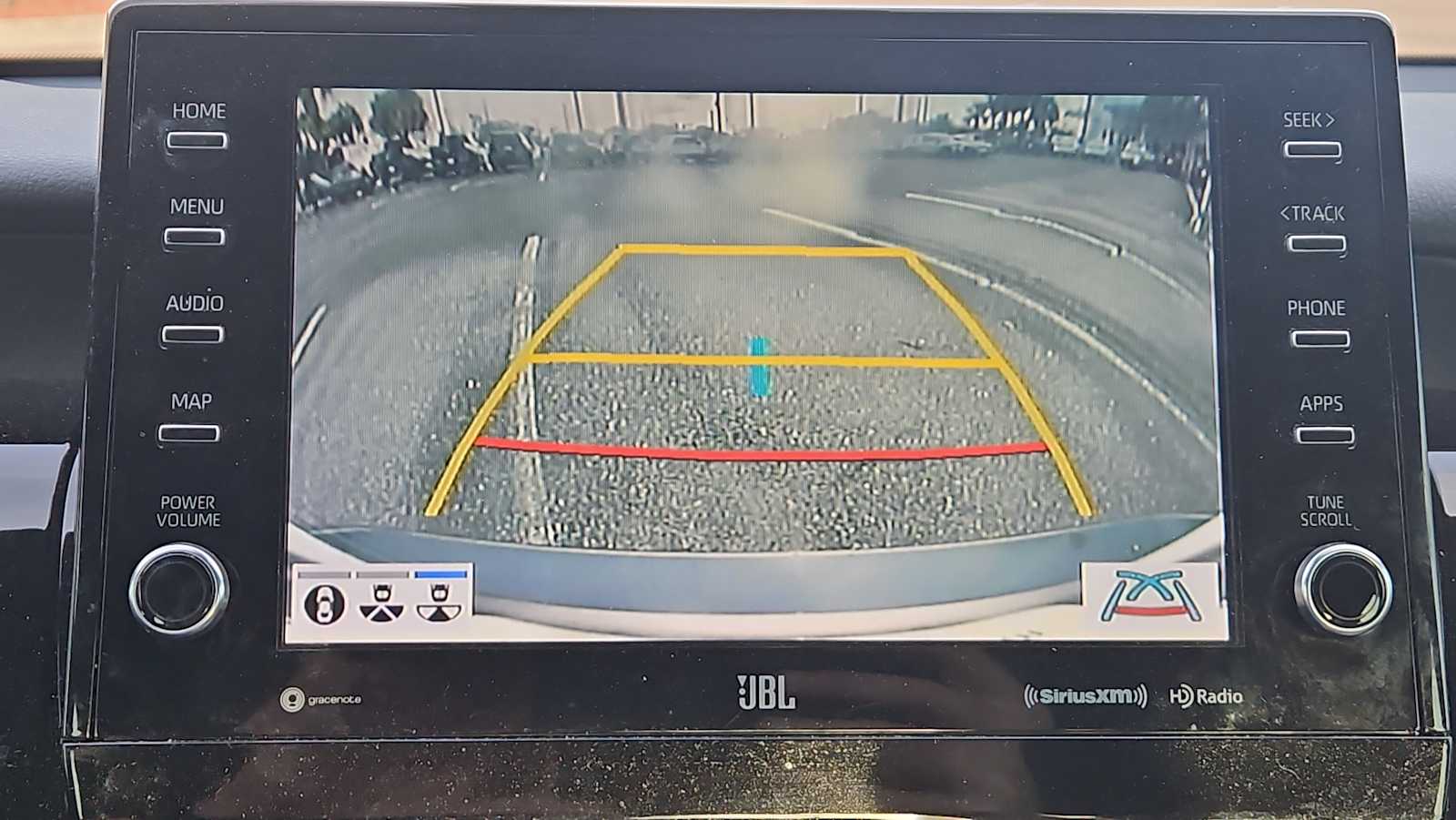 Thumbnail: 2022 Toyota Camry - 24