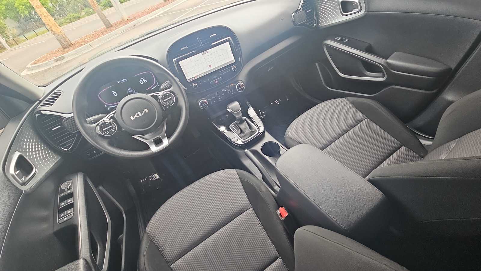 Thumbnail: 2023 Kia Soul - 23