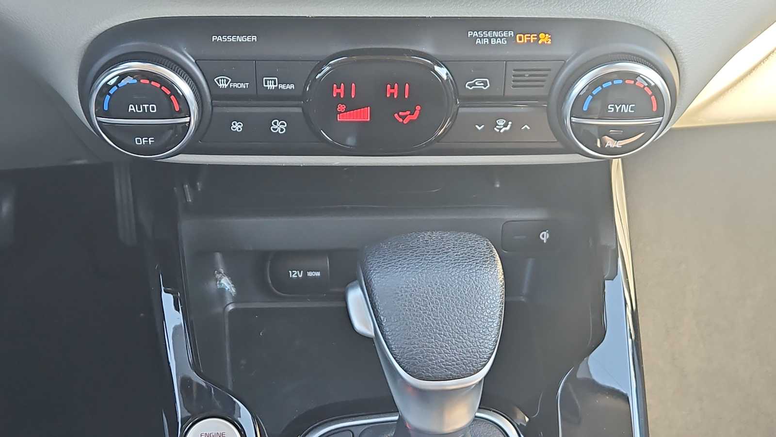 Thumbnail: 2022 Kia Soul - 16