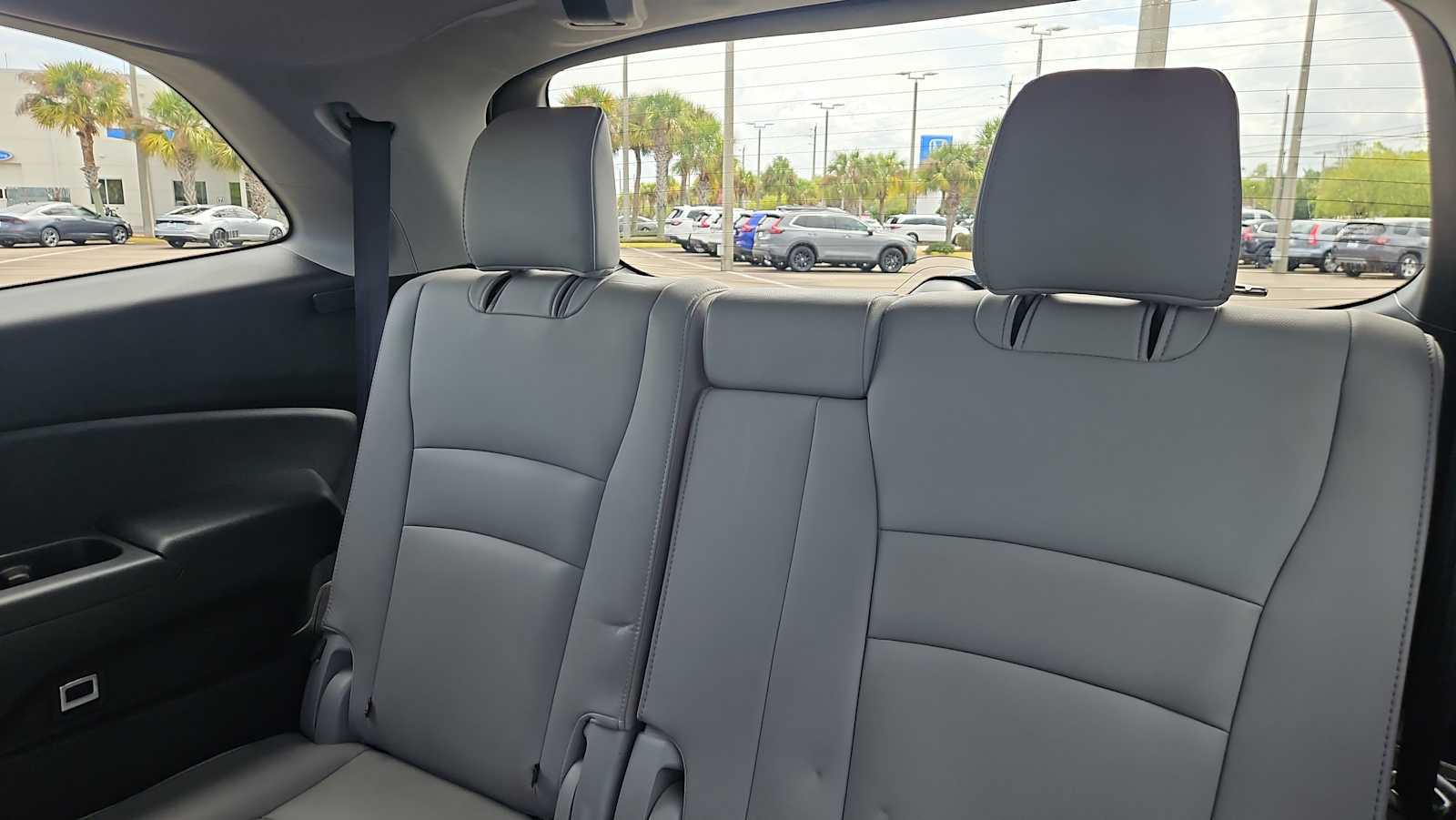 Thumbnail: 2019 Honda Pilot - 27