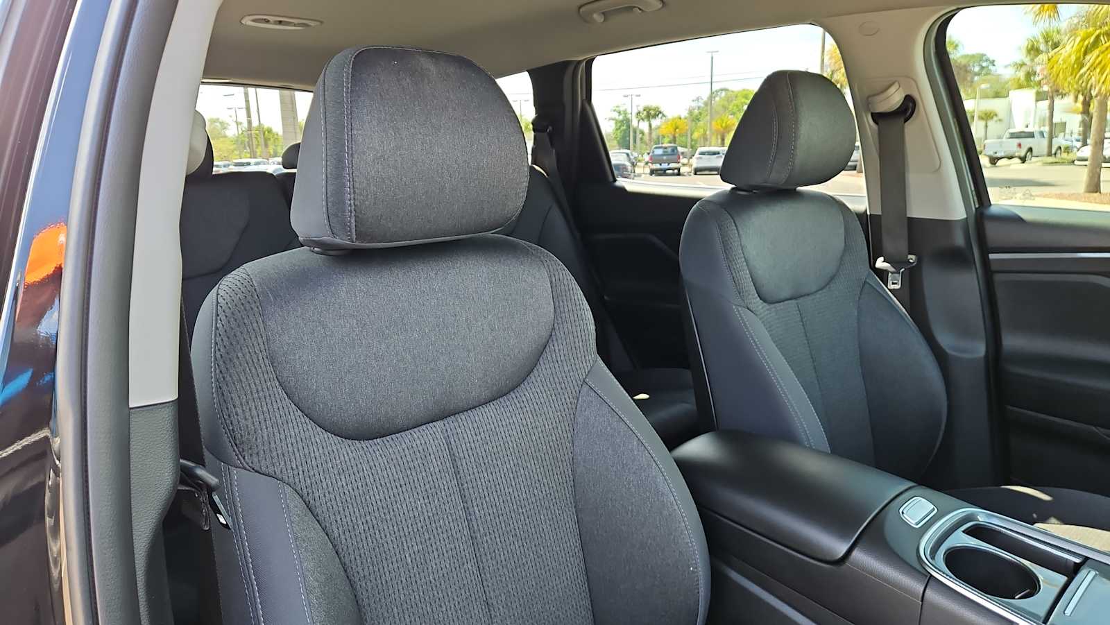 Thumbnail: 2023 Hyundai Santa Fe - 25