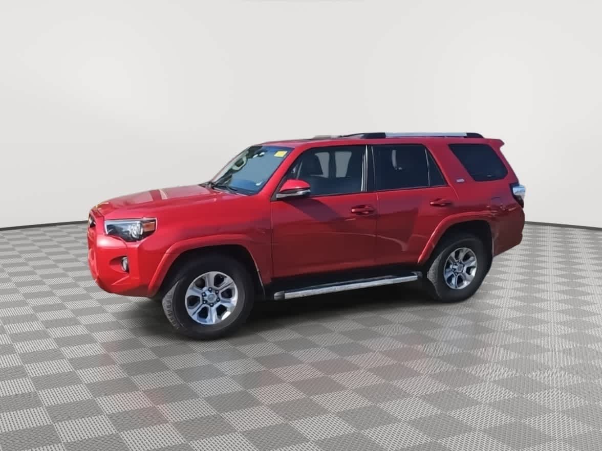 Thumbnail: 2020 Toyota 4Runner - 3
