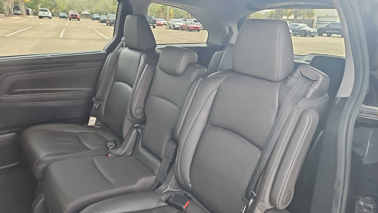 Thumbnail: 2019 Honda Odyssey - 25