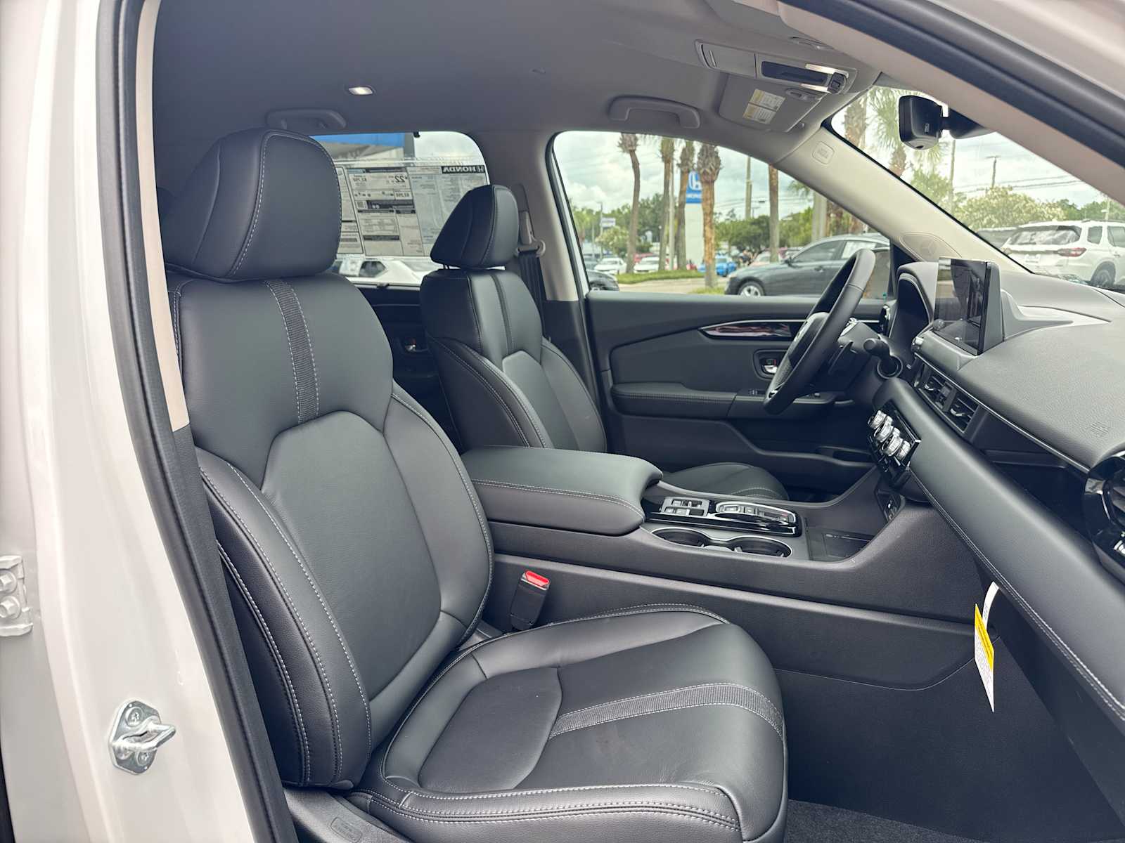 Thumbnail: 2026 Honda Pilot - 26
