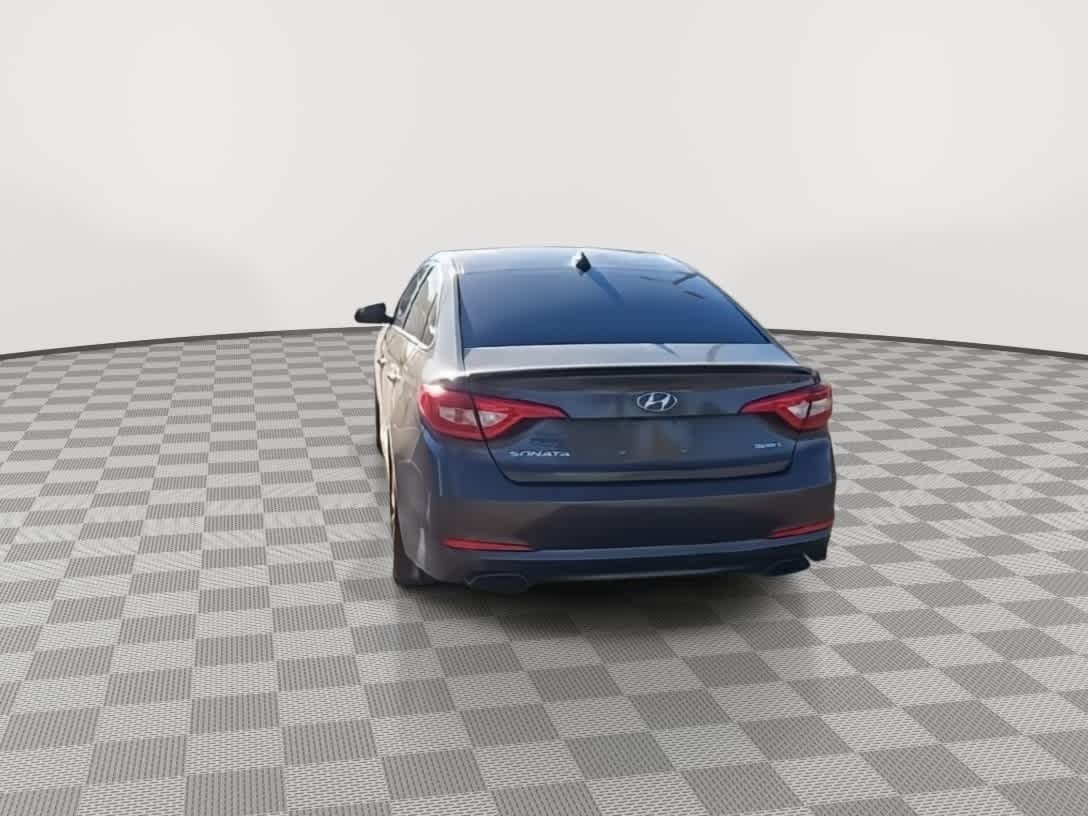 Thumbnail: 2017 Hyundai Sonata - 7