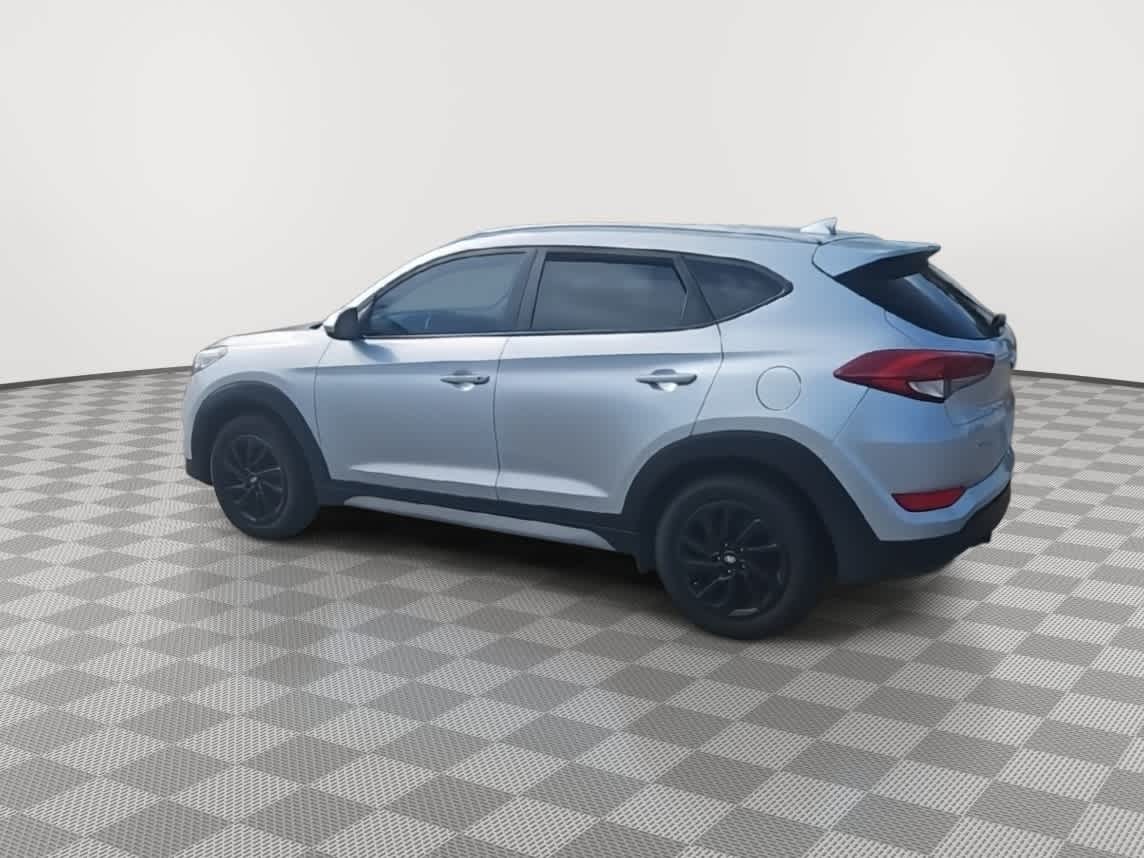 Thumbnail: 2018 Hyundai Tucson - 6