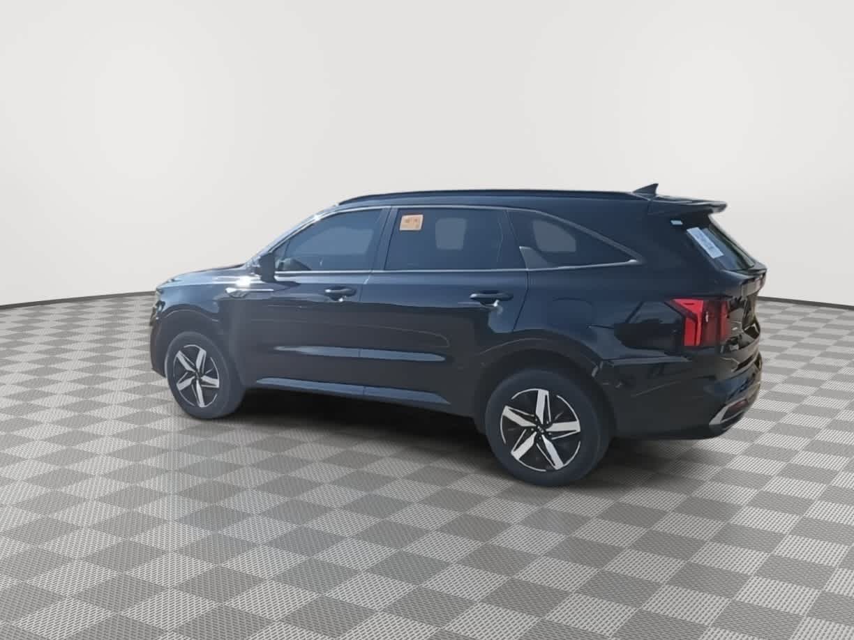 Thumbnail: 2021 Kia Sorento - 6