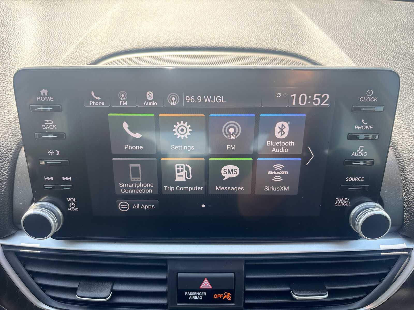 Thumbnail: 2019 Honda Accord - 19