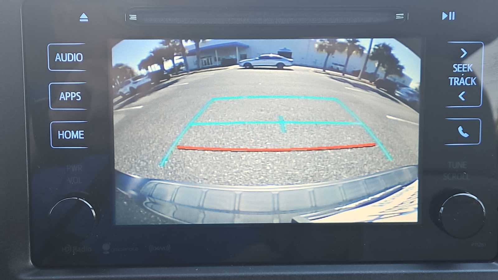 Thumbnail: 2017 Toyota Sienna - 23