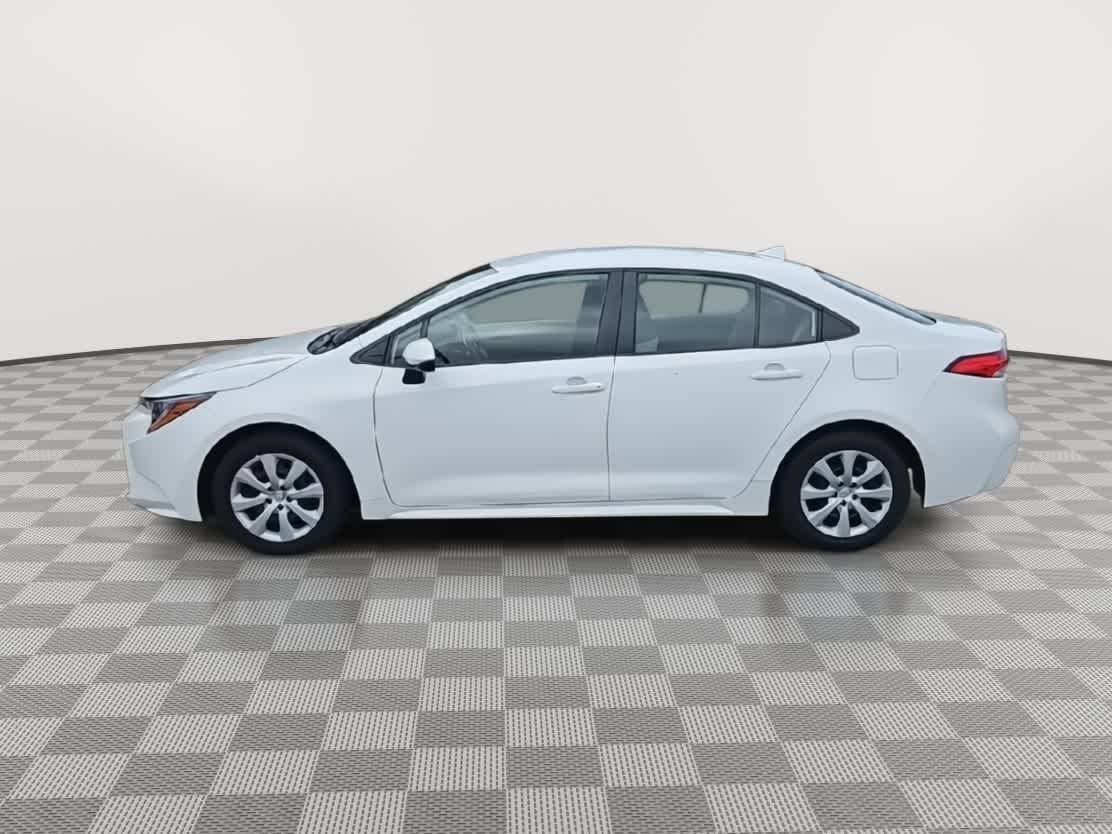 Thumbnail: 2023 Toyota Corolla - 5