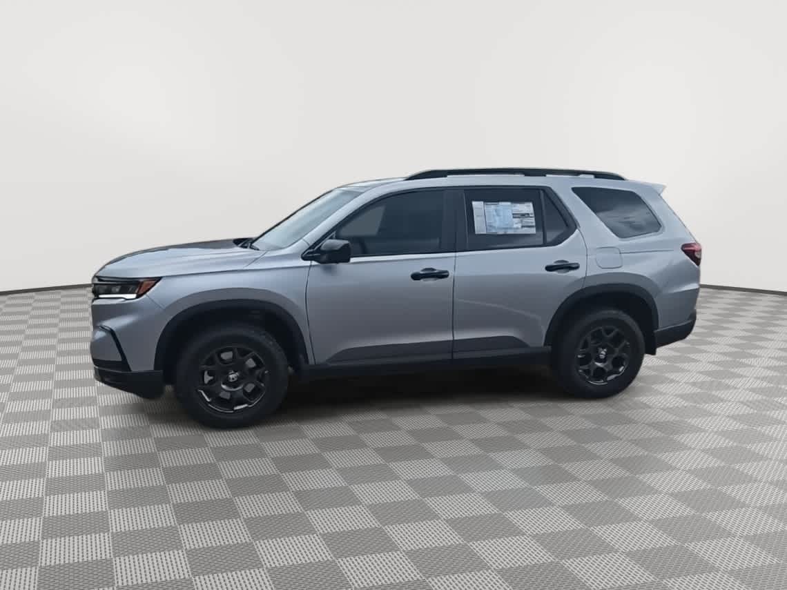 Thumbnail: 2025 Honda Pilot - 4