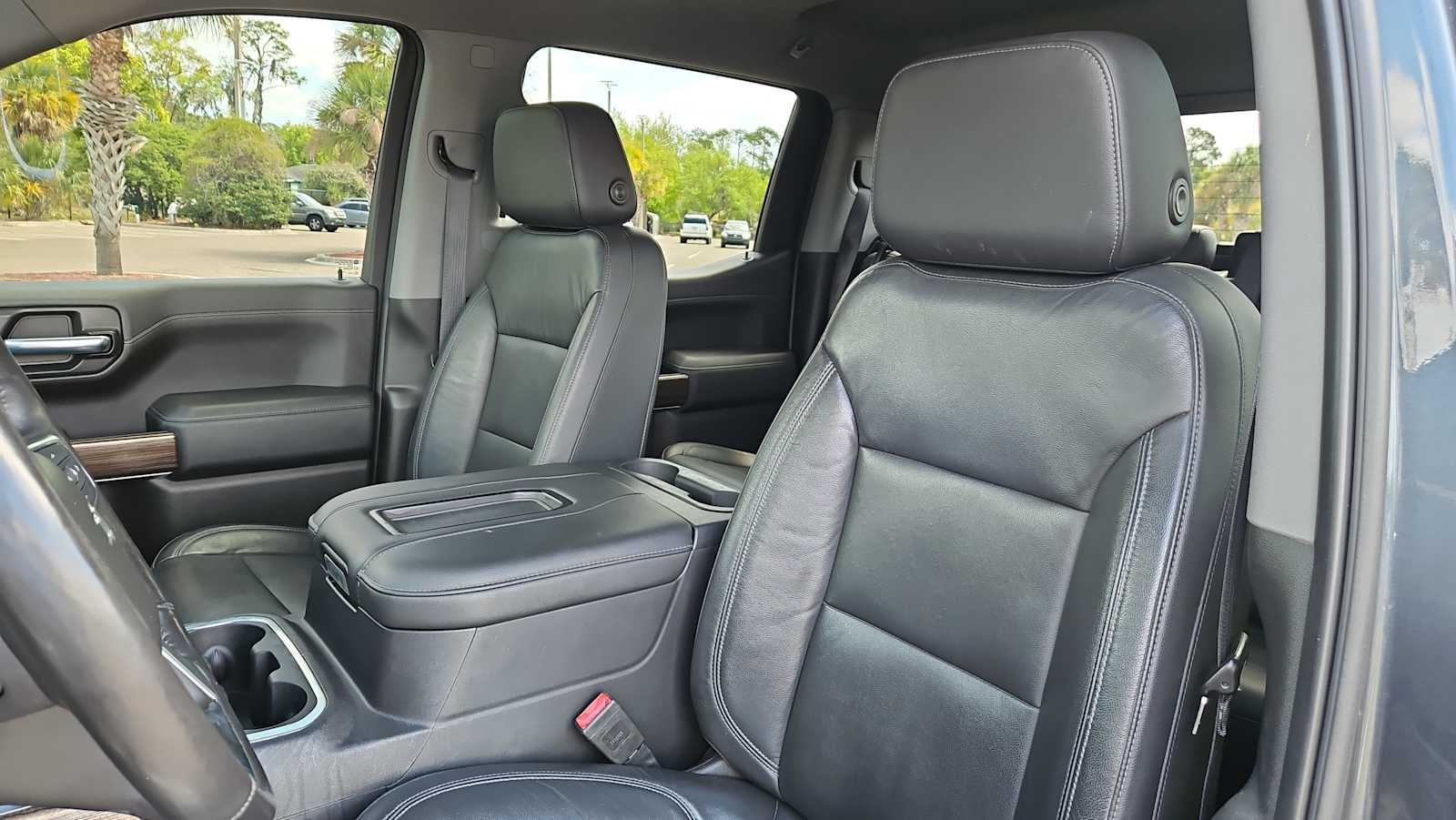 Thumbnail: 2020 Chevrolet Silverado 1500 - 13