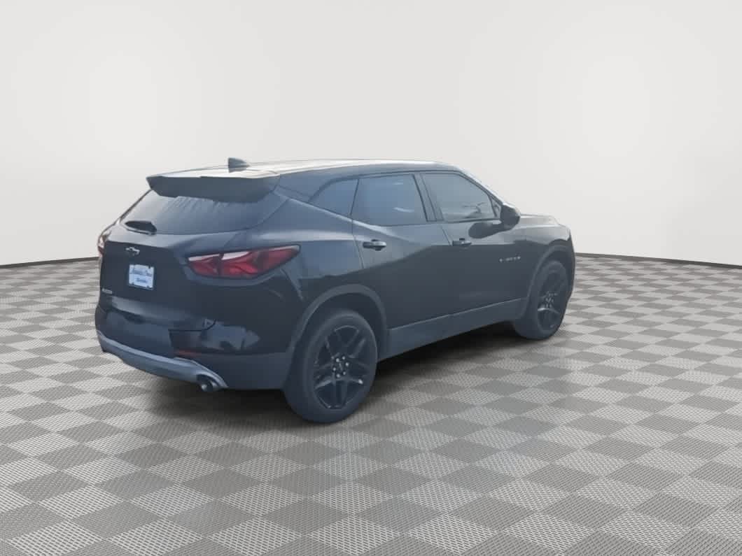 Thumbnail: 2021 Chevrolet Blazer - 8