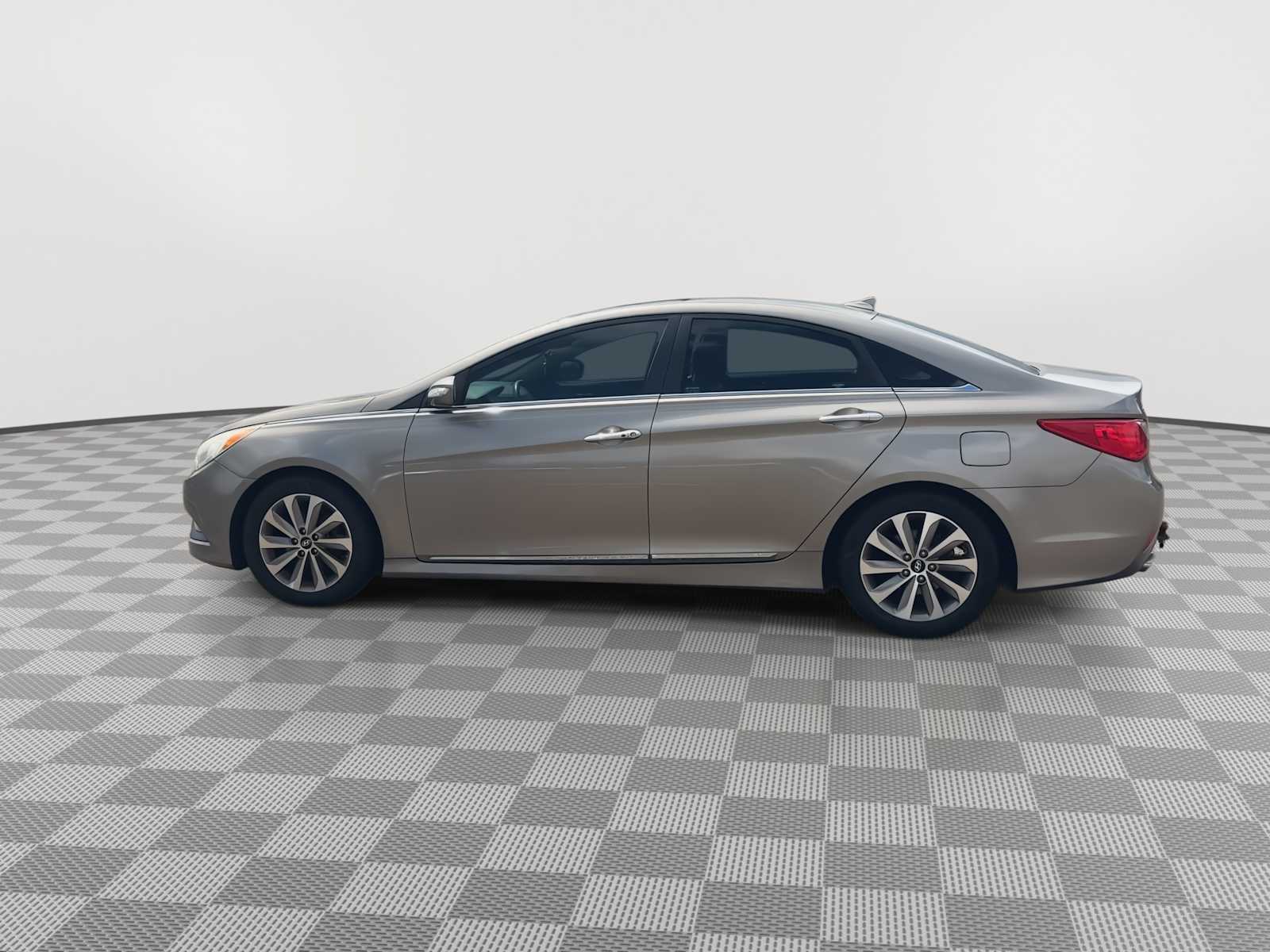 Thumbnail: 2014 Hyundai Sonata - 5