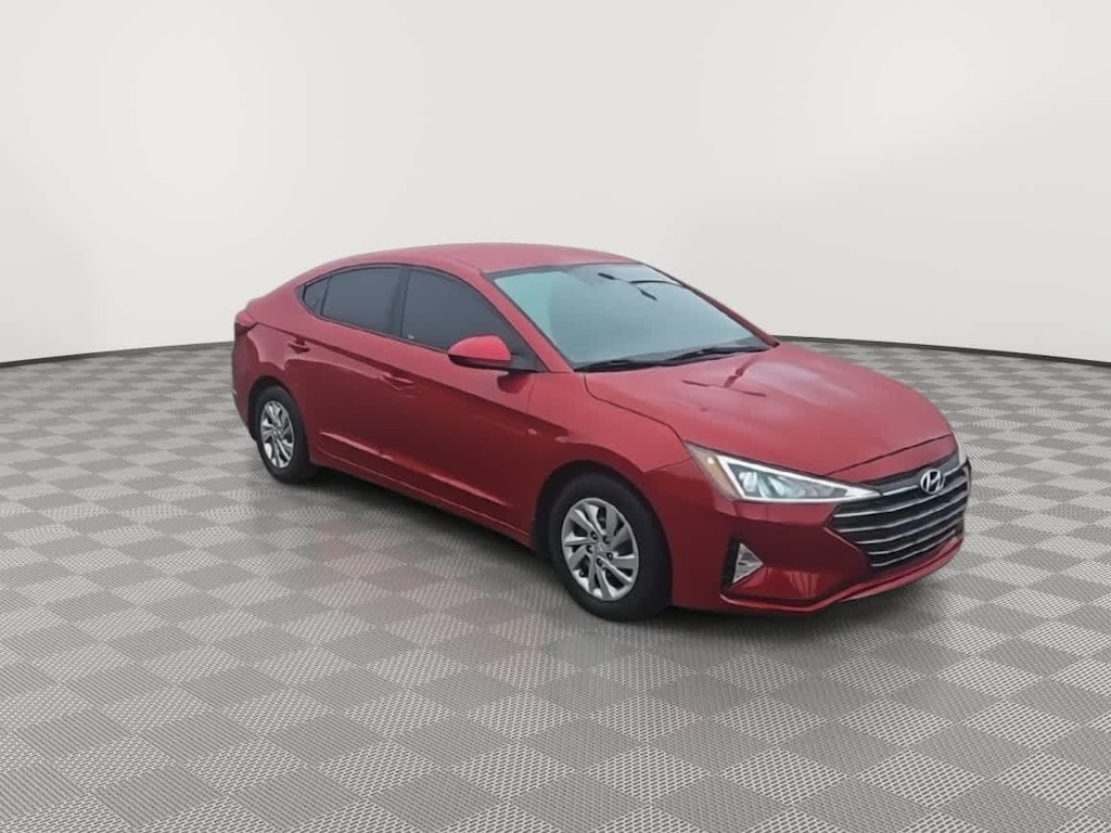 Used 2020 Hyundai Elantra SE Sedan