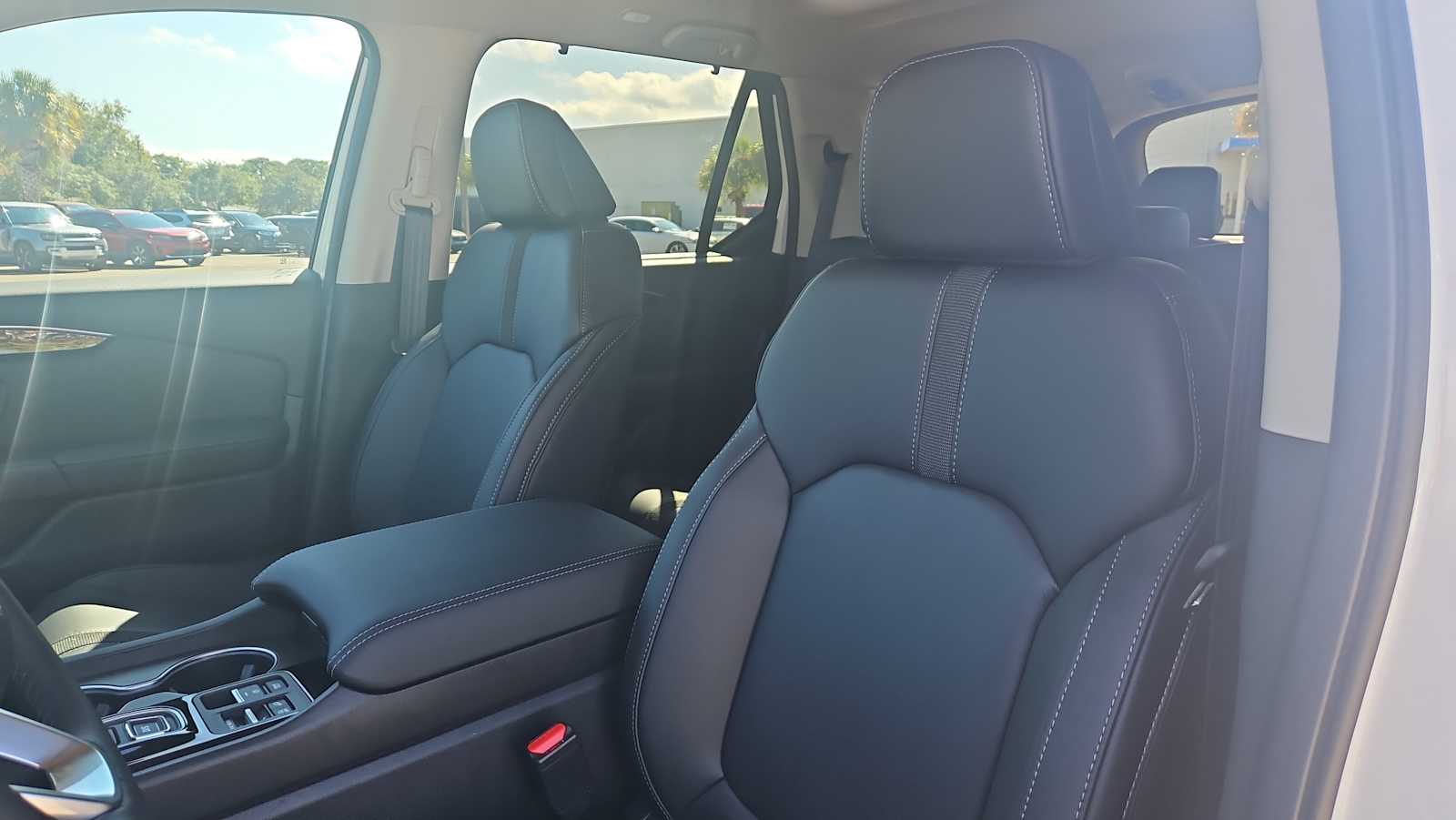 Thumbnail: 2025 Honda Pilot - 12