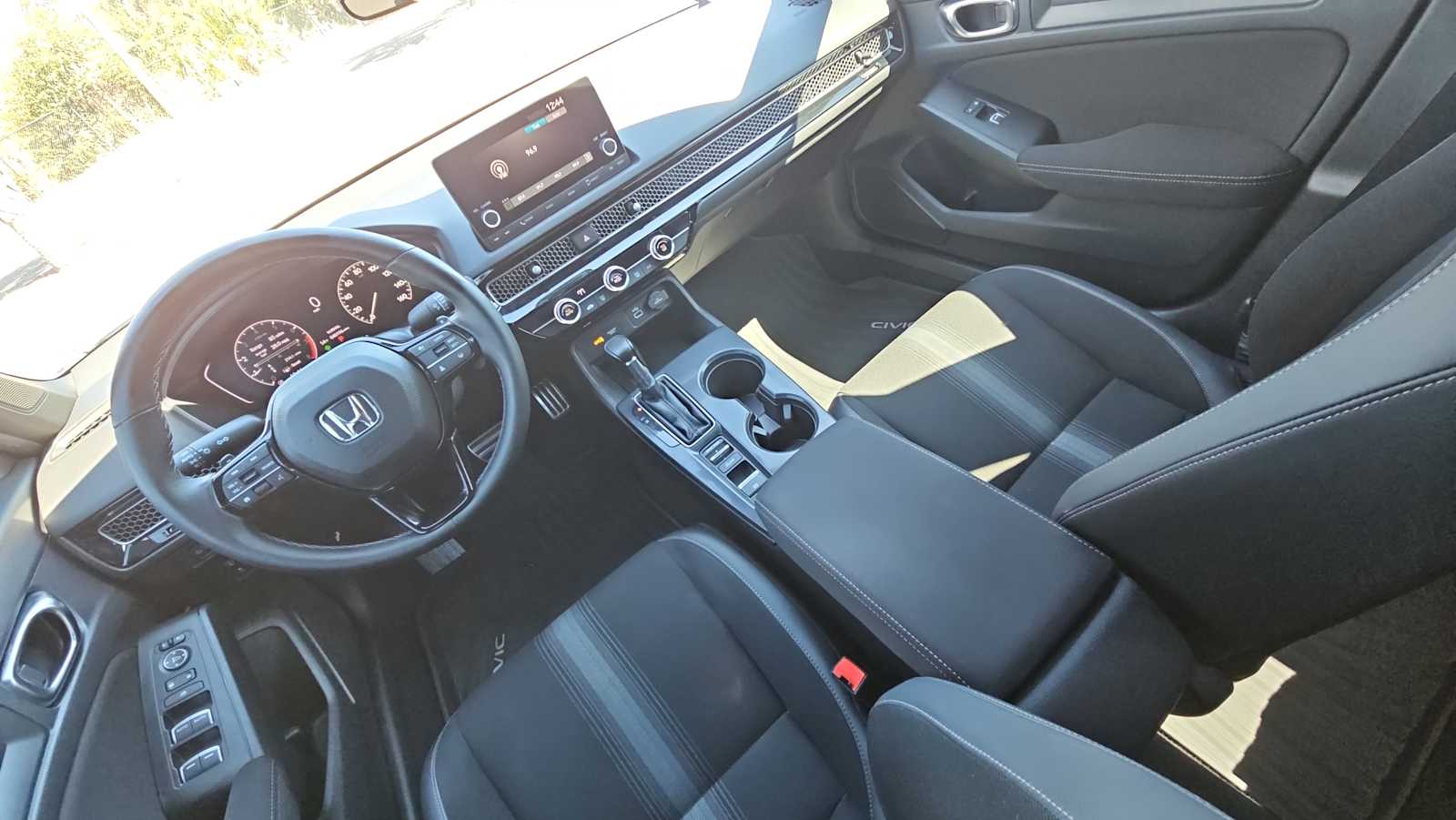 Thumbnail: 2022 Honda Civic - 21