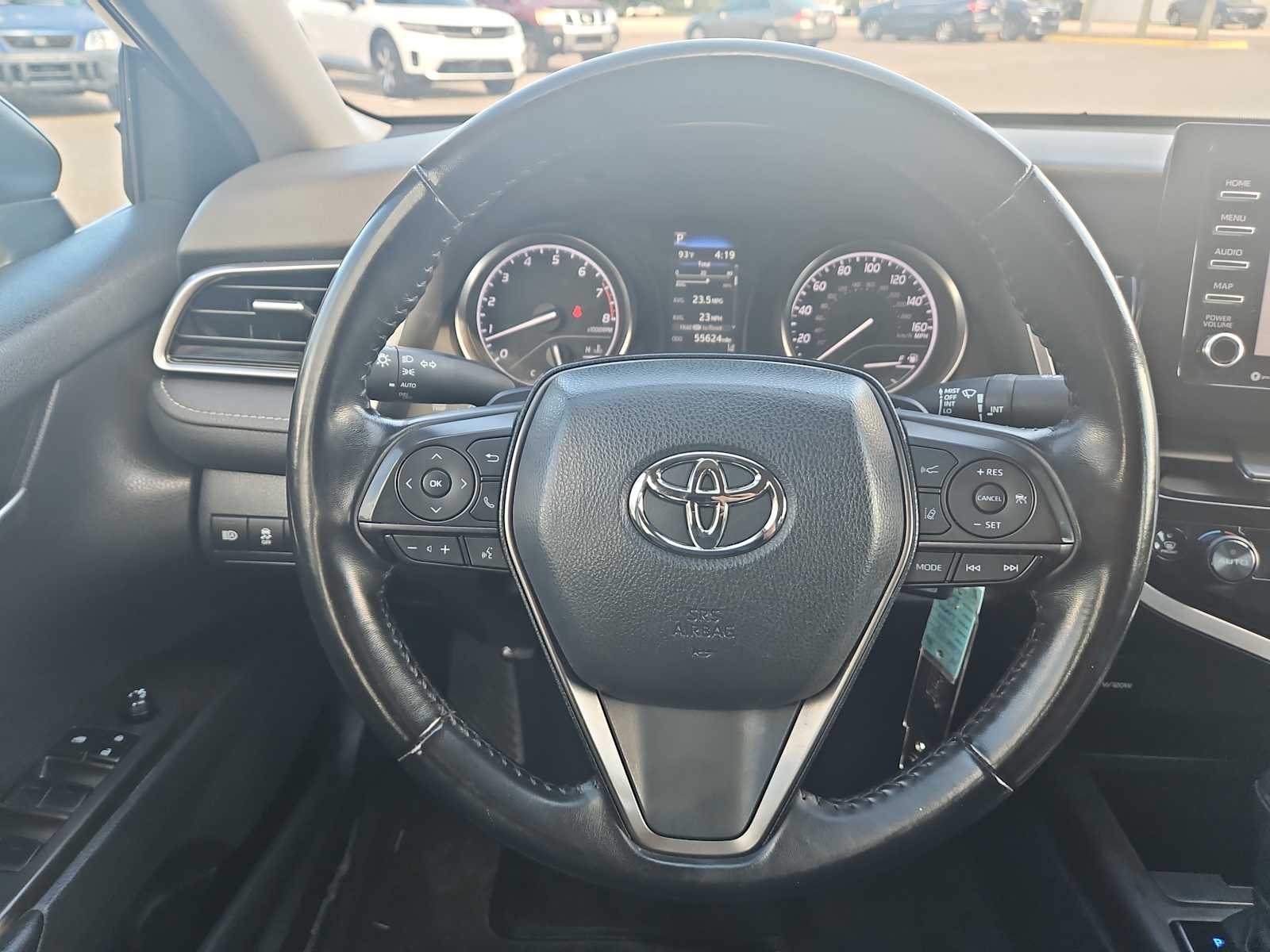 Thumbnail: 2022 Toyota Camry - 11
