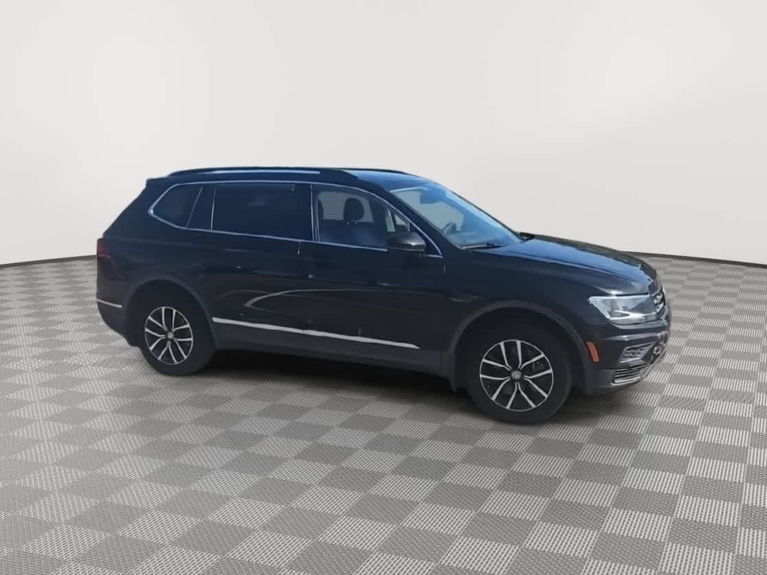 Thumbnail: 2020 Volkswagen Tiguan - 2