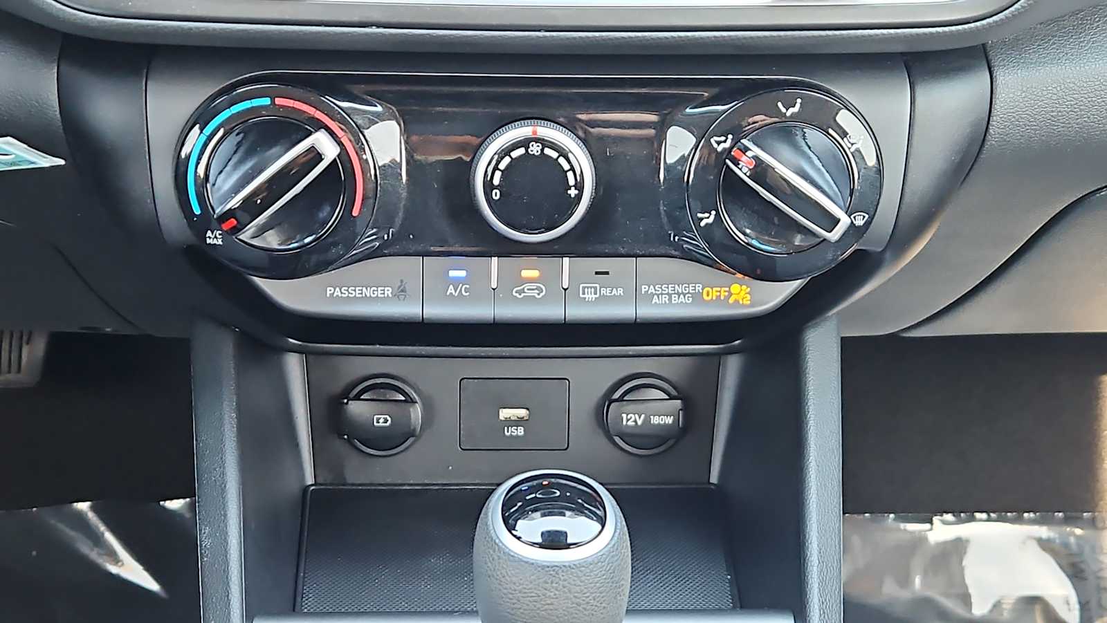 Thumbnail: 2023 Hyundai Kona - 16