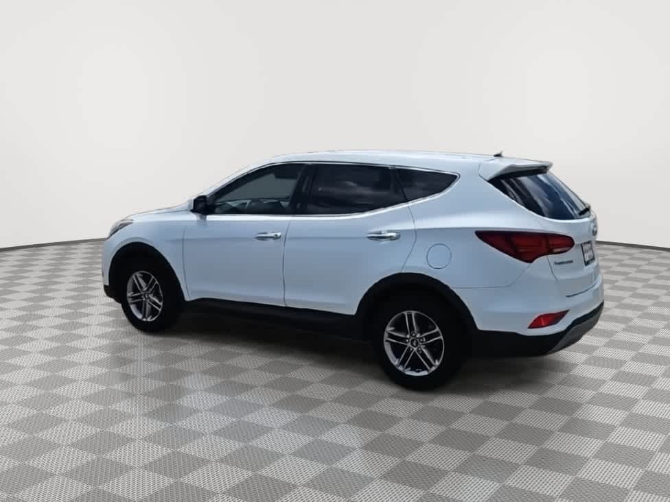 Thumbnail: 2018 Hyundai Santa Fe - 5