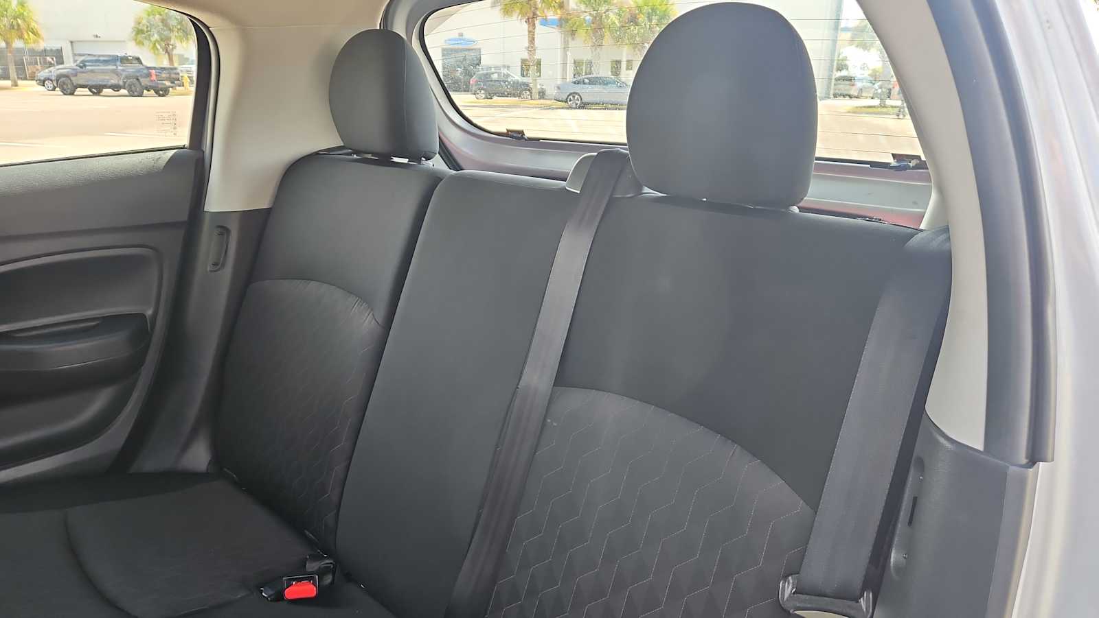 Thumbnail: 2022 Mitsubishi Mirage - 24