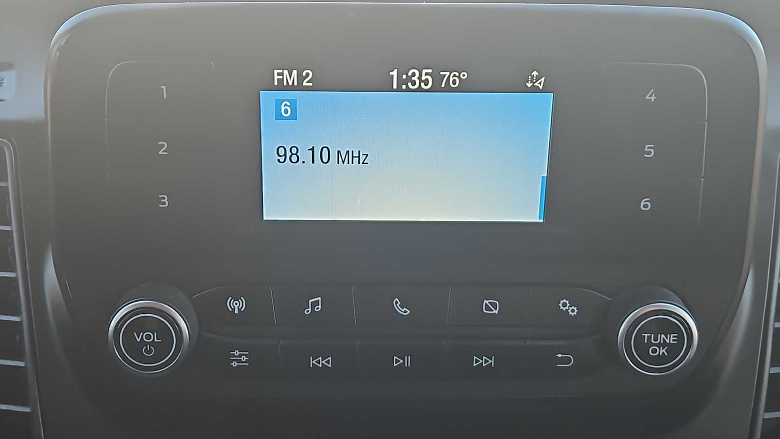 Thumbnail: 2023 Ford Econoline - 12