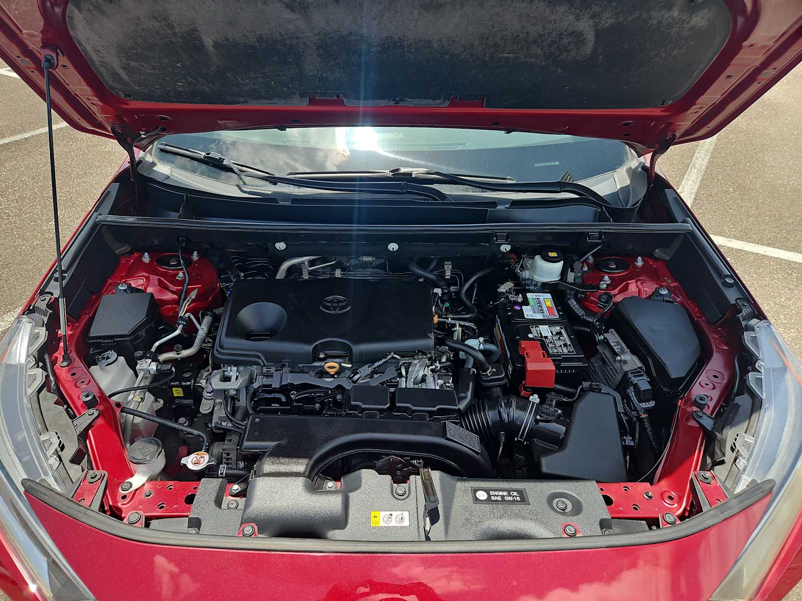 Thumbnail: 2020 Toyota RAV4 - 18