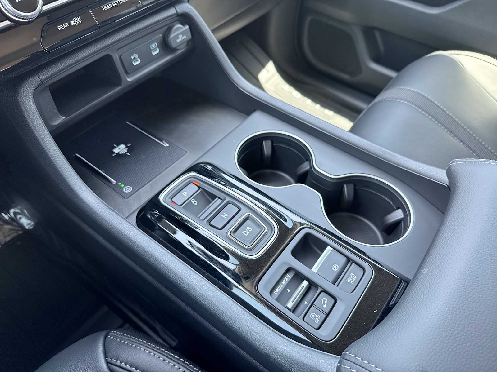 Thumbnail: 2026 Honda Pilot - 21